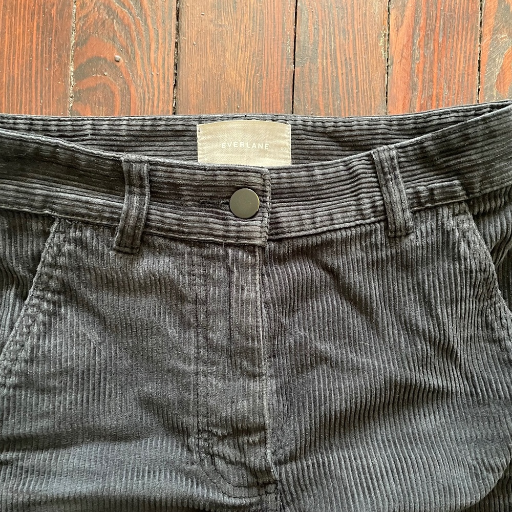 Everlane Corduroy Straight-Leg Crop
